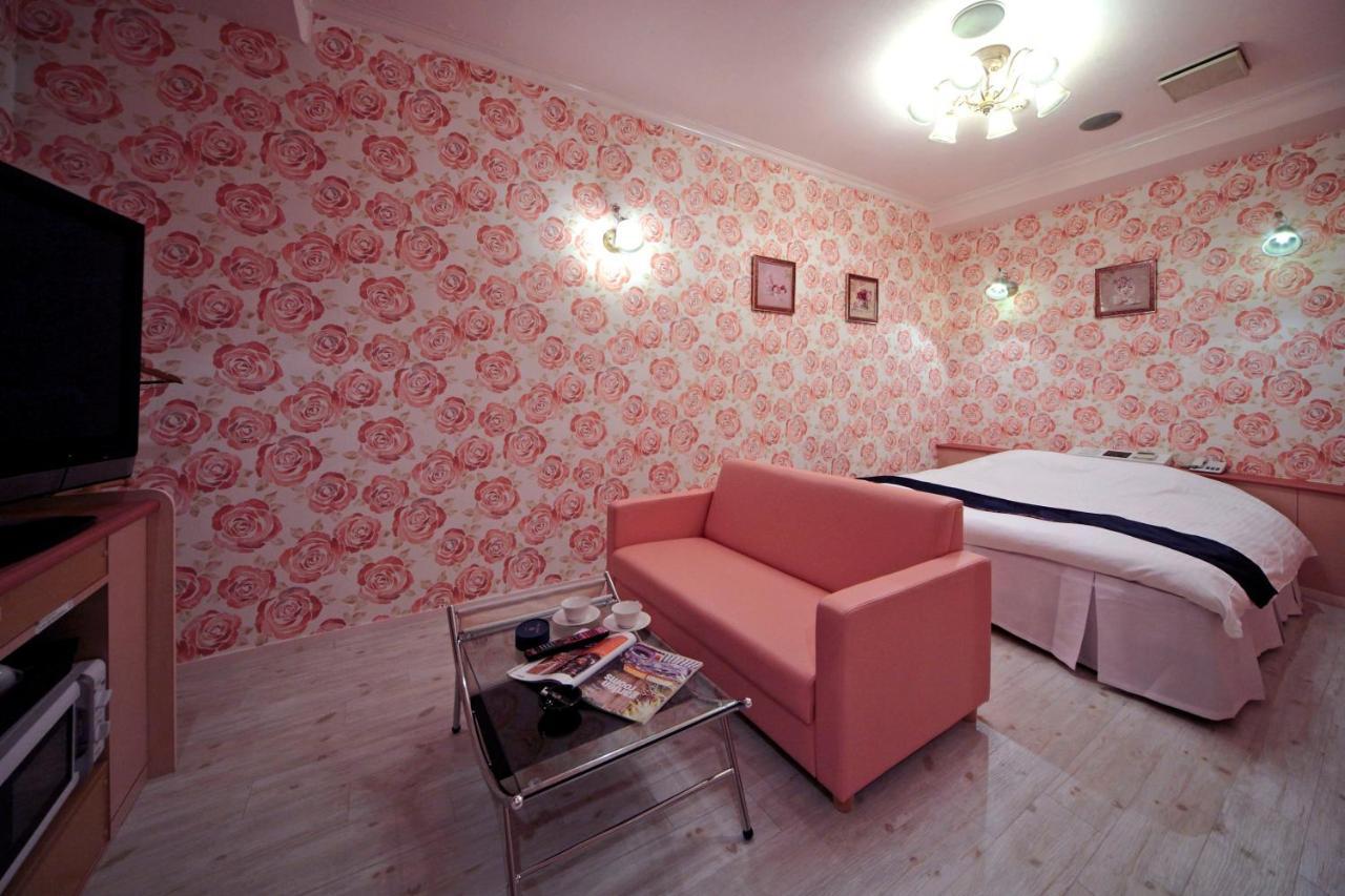 Hotel Lala Minato - Adult Only Nagoya Bagian luar foto