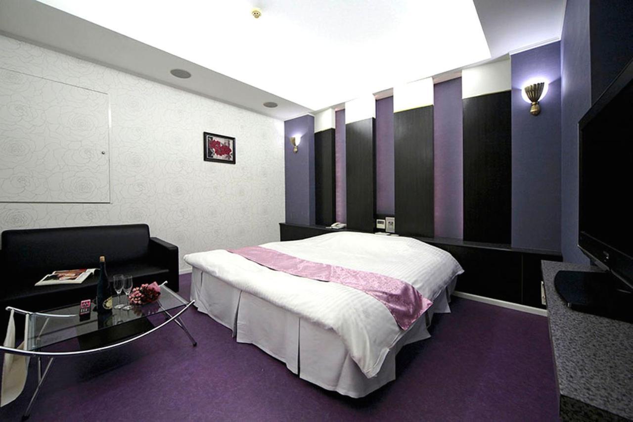 Hotel Lala Minato - Adult Only Nagoya Bagian luar foto